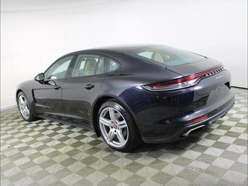 2021 Porsche Panamera 4