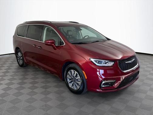 2021 Chrysler Pacifica Hybrid Touring L
