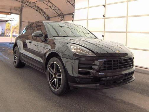 2020 Porsche Macan Base