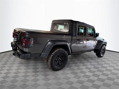 2021 Jeep Gladiator Sport
