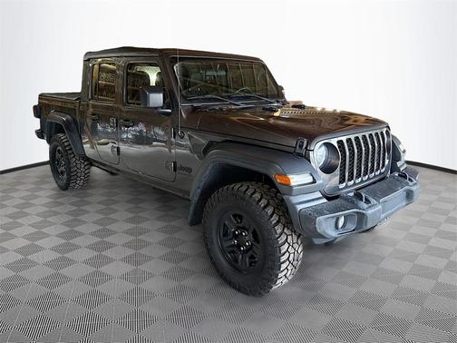 2021 Jeep Gladiator Sport