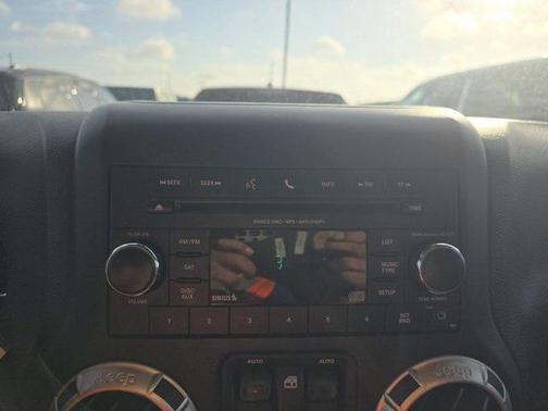 2018 Jeep Wrangler JK Sahara