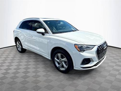 2021 Audi Q3 40 Premium