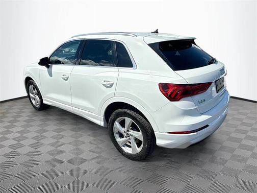 2021 Audi Q3 40 Premium