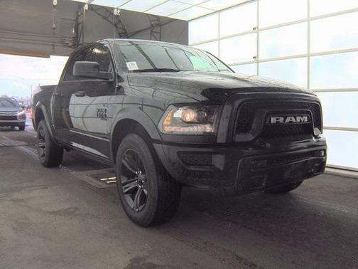 2024 RAM 1500 Classic Warlock Crew Cab 4x4 5'7' Box