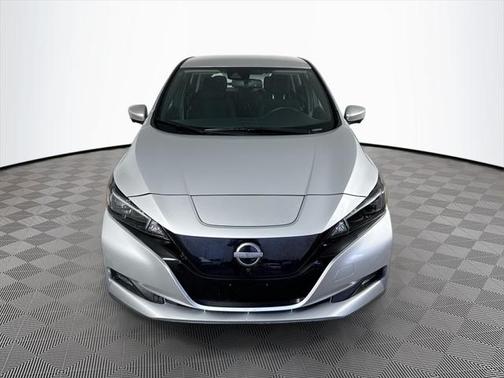 2023 Nissan Leaf SV PLUS 60 kWh
