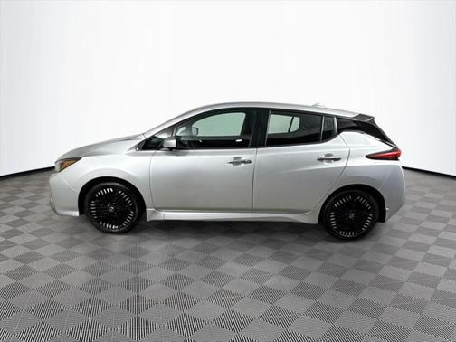 2023 Nissan Leaf SV PLUS 60 kWh