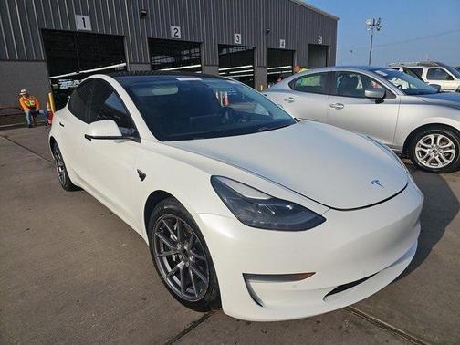 2021 Tesla Model 3 Long Range