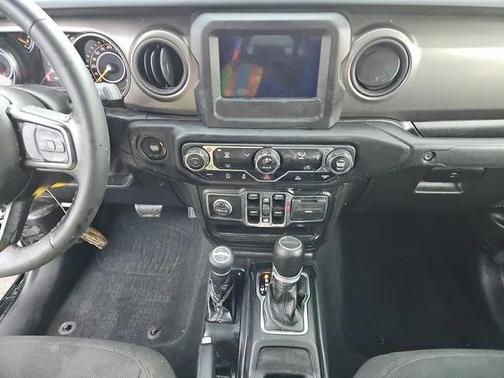 2022 Jeep Gladiator Sport S