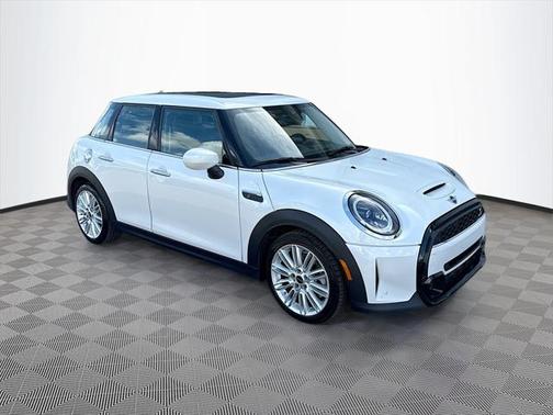 2024 MINI Hardtop Cooper S