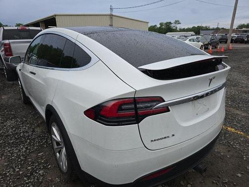 2017 Tesla Model X 75D