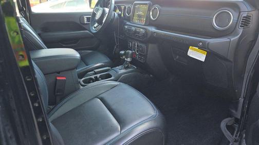 Black Clearcoat 2023 Jeep Wrangler 4xe Rubicon 20th Anniversary