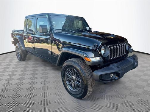 2025 Jeep Gladiator Sport S