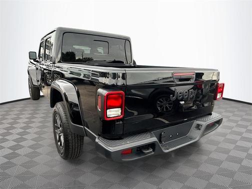 2025 Jeep Gladiator Sport S
