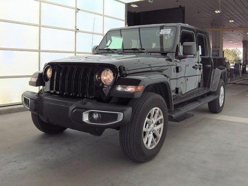 2023 Jeep Gladiator Sport S
