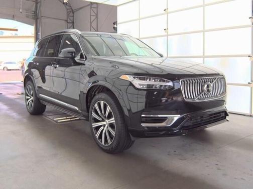 2022 Volvo XC90 Recharge Plug-In Hybrid T8 Inscription 6 Passenger