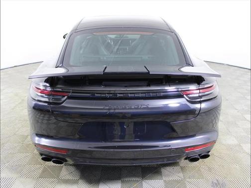 2020 Porsche Panamera GTS