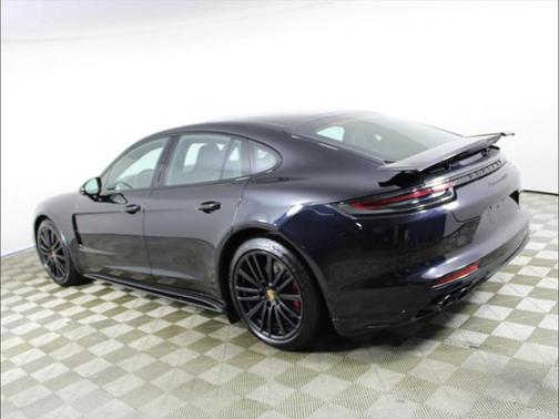 2020 Porsche Panamera GTS