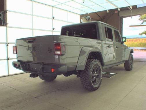 2022 Jeep Gladiator Willys 4x4