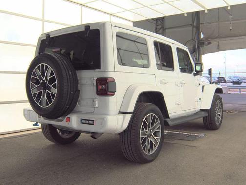 Bright White Clearcoat 2023 Jeep Wrangler 4xe Sahara High Altitude