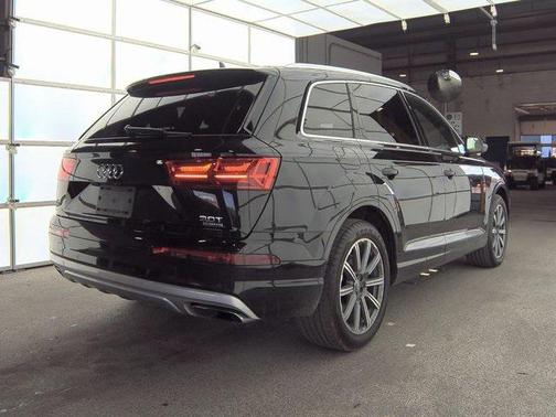 2017 Audi Q7 3.0T Premium