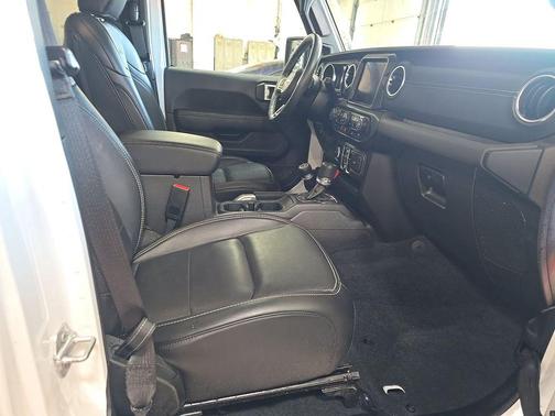 Bright White Clearcoat 2022 Jeep Wrangler Unlimited 4xe Sahara