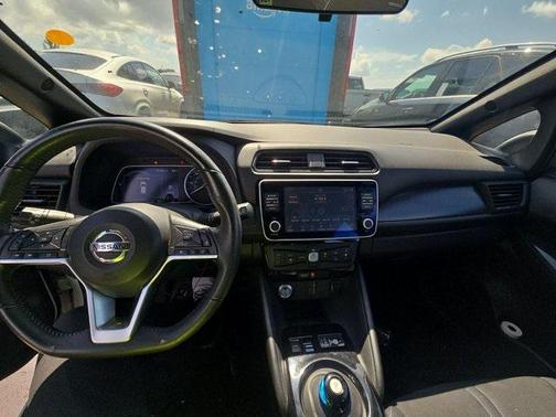 2020 Nissan Leaf SV 40 kWh