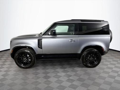 2022 Land Rover Defender 90 X-Dynamic S