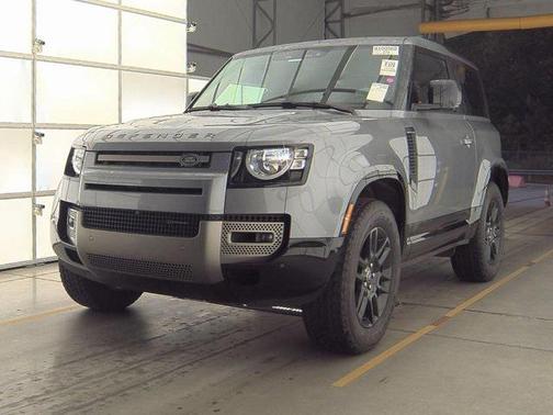 2022 Land Rover Defender 90 X-Dynamic S