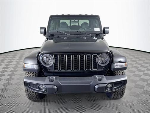 2025 Jeep Gladiator Nighthawk