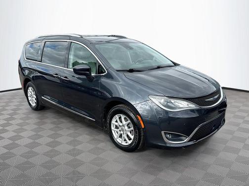 Maximum Steel Metallic Clearcoat 2020 Chrysler Pacifica Touring L