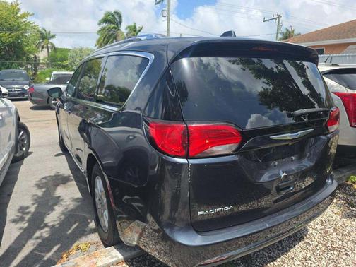 Maximum Steel Metallic Clearcoat 2020 Chrysler Pacifica Touring L