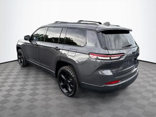 2022 Jeep Grand Cherokee L Altitude