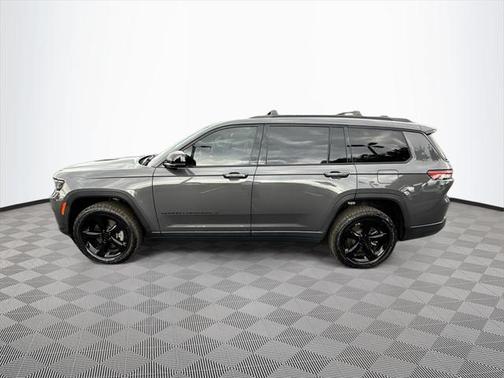 2022 Jeep Grand Cherokee L Altitude