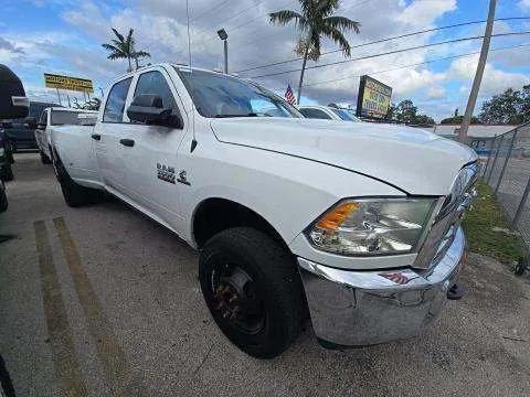 2018 RAM 3500 Tradesman Crew Cab 4x4 8' Box