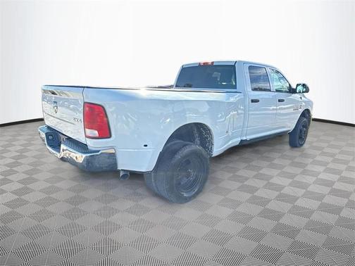 2018 RAM 3500 Tradesman Crew Cab 4x4 8' Box