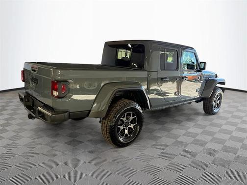 2025 Jeep Gladiator Nighthawk