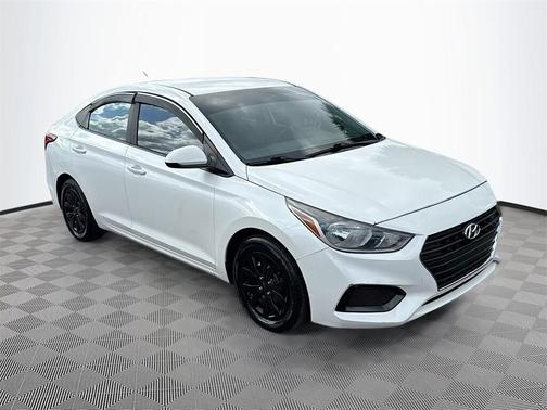 2018 Hyundai Accent SE