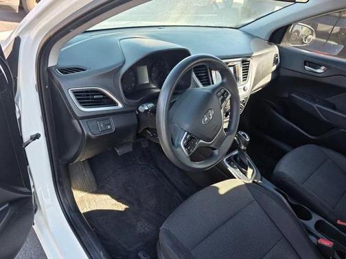 2018 Hyundai Accent SE