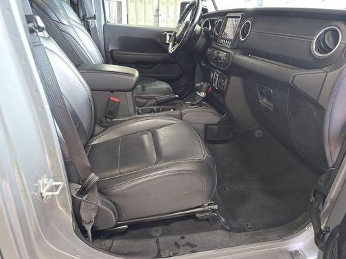 Sting-Gray Clearcoat 2023 Jeep Wrangler 4xe Sahara