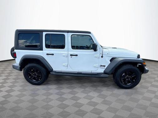 Bright White Clearcoat 2022 Jeep Wrangler Unlimited Sport Altitude
