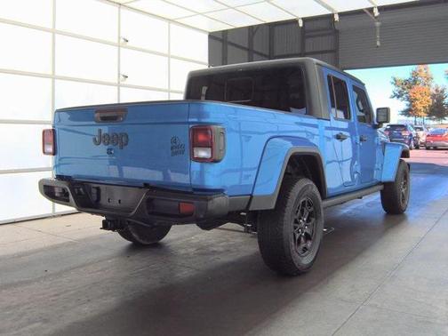 2021 Jeep Gladiator Willys 4x4