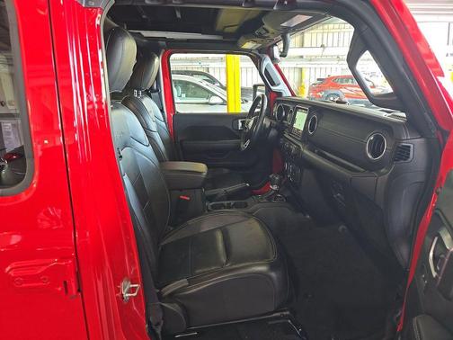 Firecracker Red Clearcoat 2023 Jeep Wrangler 4xe Sahara