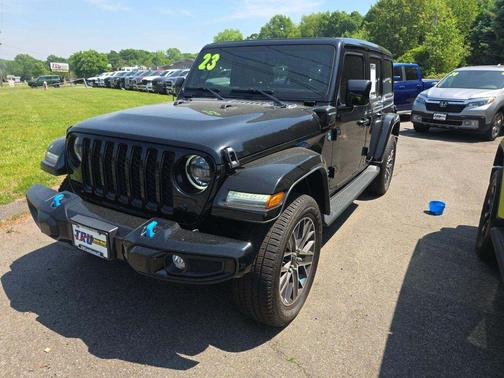 Black Clearcoat 2023 Jeep Wrangler 4xe Sahara High Altitude