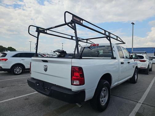 Bright White Clearcoat 2023 RAM 1500 Tradesman
