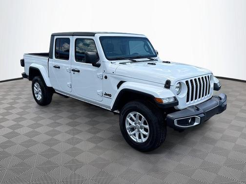 Bright White Clearcoat 2023 Jeep Gladiator Sport S