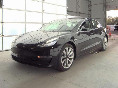 2018 Tesla Model 3 Long Range
