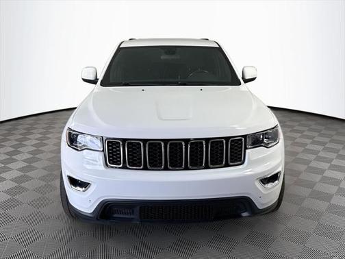 2019 Jeep Grand Cherokee Laredo
