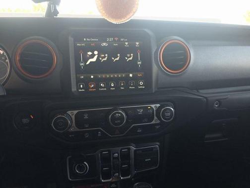 2021 Jeep Gladiator Mojave 4X4