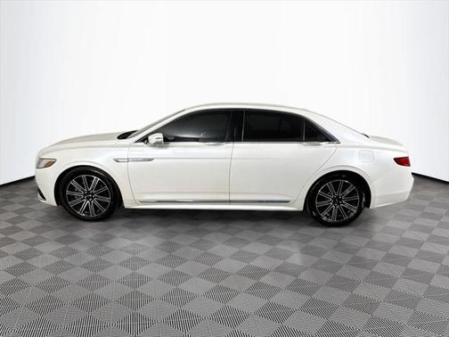 2017 Lincoln Continental Reserve